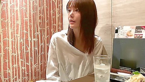 スケベな腰付きで男を挑発!エッチなご奉仕で即勃起ピストン悶絶アクメ スケベな腰付きで男を挑発!エッチなご奉仕で即勃起ピストン悶絶アクメ